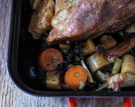 foodiesfeed.com_roasting-meat-with-root-vegetables-scaled