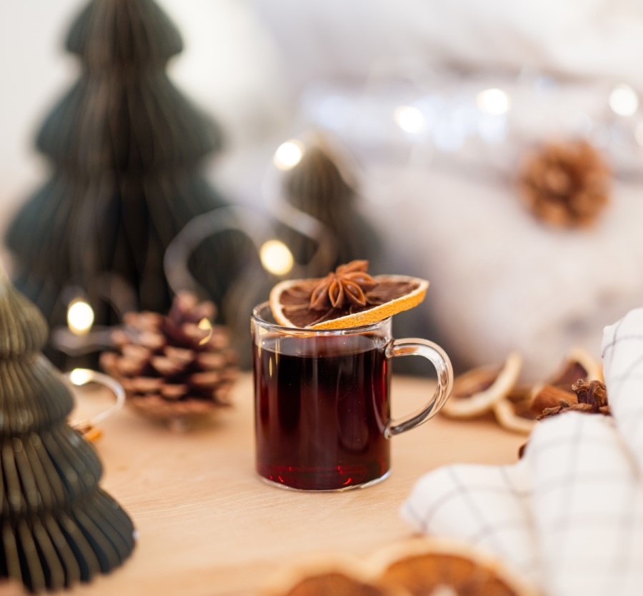 Glogg Scandinavian Christmas Tradition